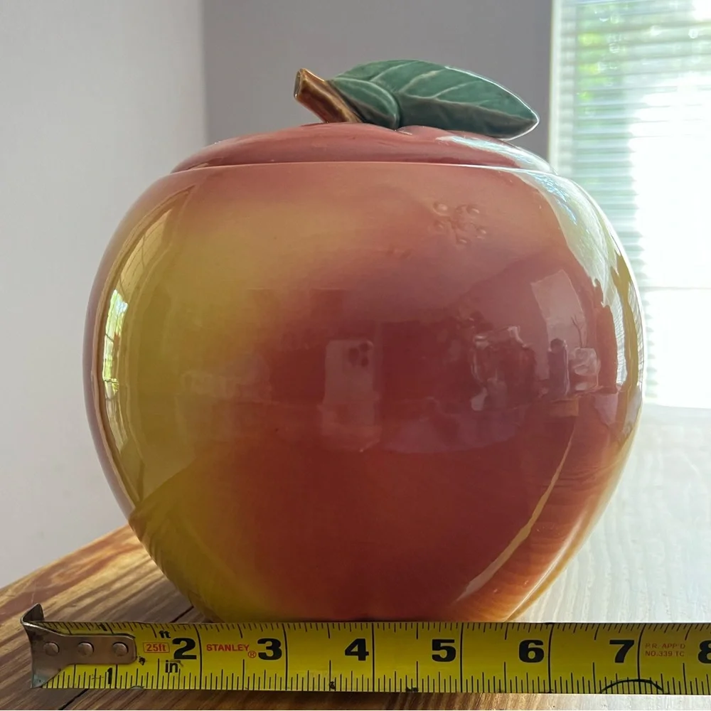 🍎 McCoy Cookie Jar Blushing Apple Vintage 1950’s Excellent NEW Condition! 🍎